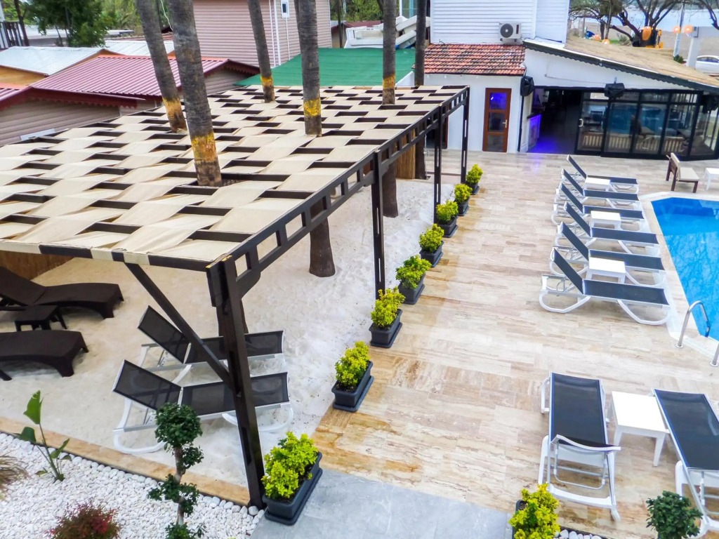 Zulu Hotel