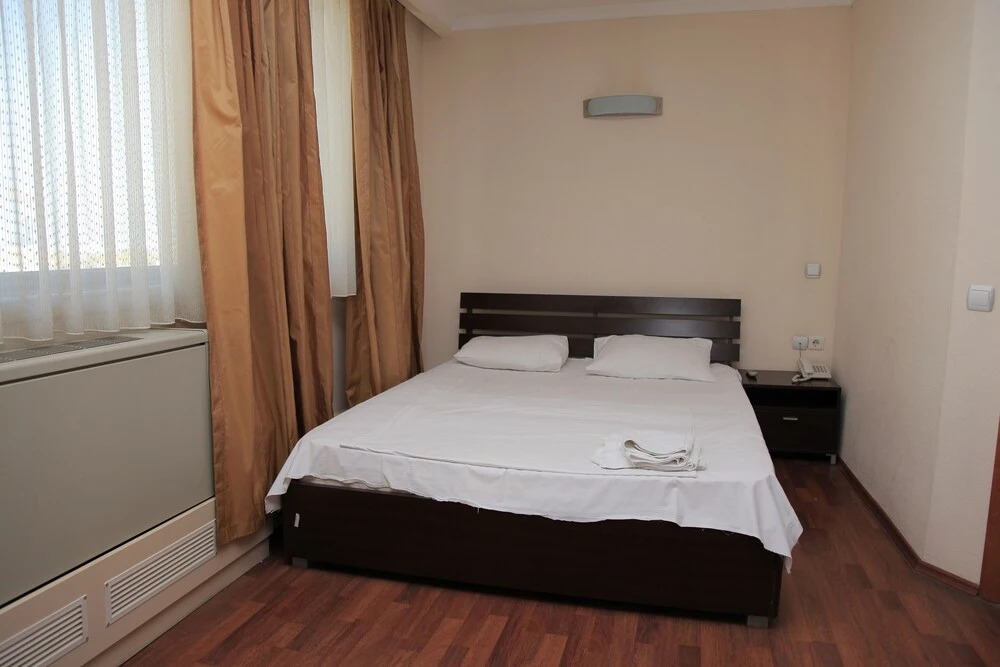 Sea Port Hotel