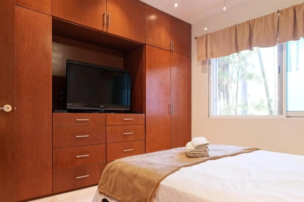 Downtown Touring apartment family 6 pax