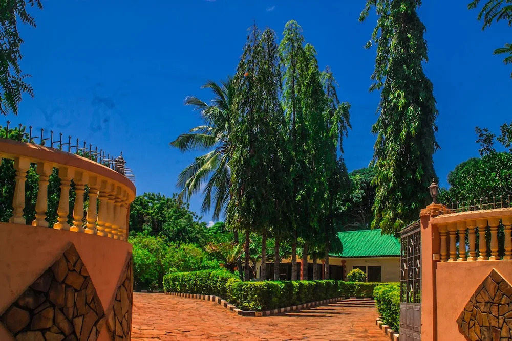 CBA Hotel Tanga