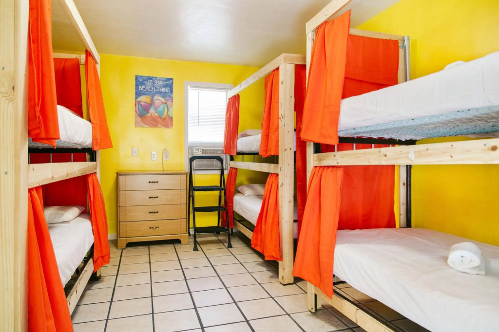 Seashell Motel