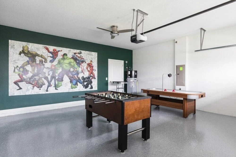 Champions Gate 1654 - Eight Bedroom Pool Home