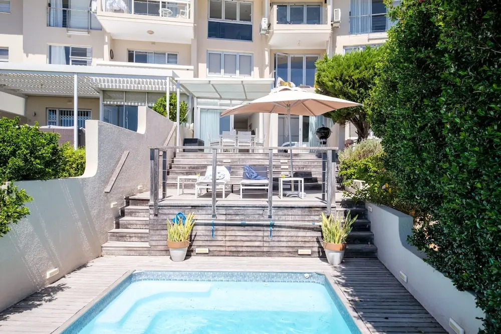 Compact Camps Bay Holiday Apartment With Private Pool Sea Escape