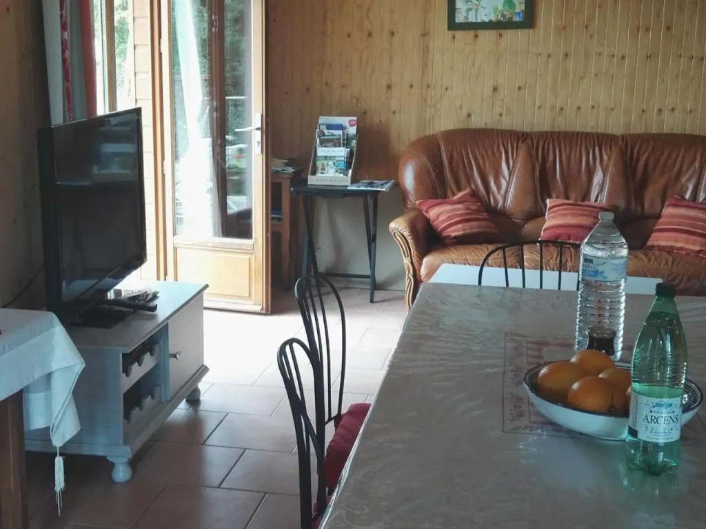 Maison en bois avec jardin, idéal randonnée, fibre haut débit, équipements bébé près du Mans et Tours - FR-1-410-195