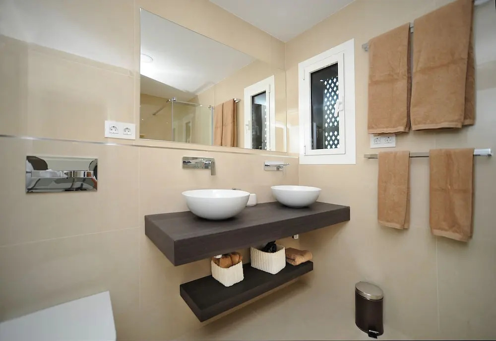 Luxury villa sea views by CanariasGetaway