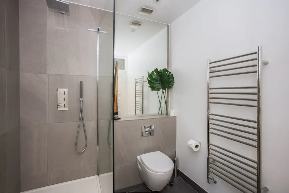FG Property - Notting Hill, Chesterton Road, Gr. Floor