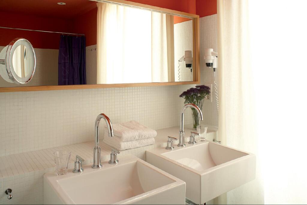 Отель Iberostar Las Letras Gran Via