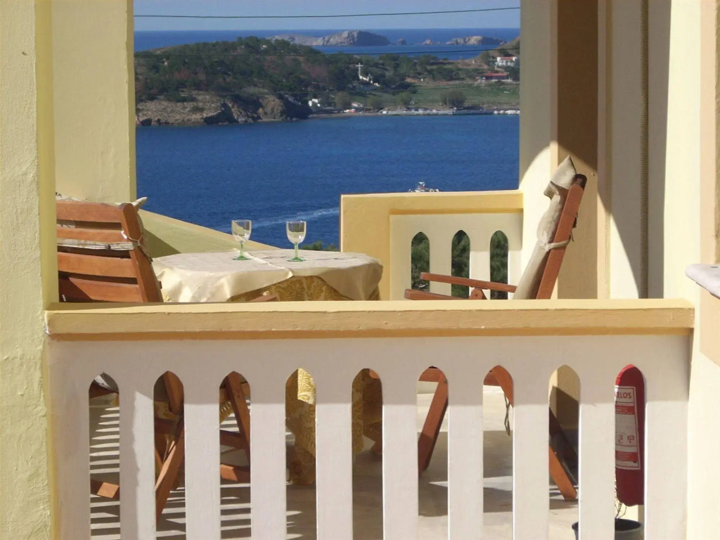 Melinas sunset-Nice flat with 2 Rooms,2 Bath with sea view sunset