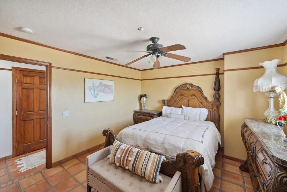 Countryside Spanish Hacienda W/ Spa, Horses, Views by Redawning