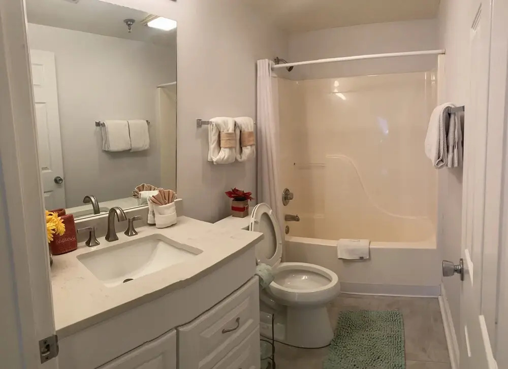 Smoky Mountains 711 3BD Condo with All Round Private Balcony by RedAwning