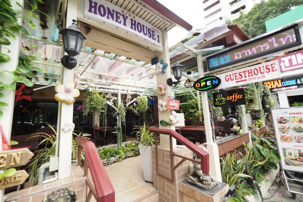 Honey House1 hotel