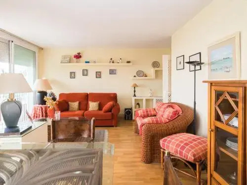 Sunny Apartments