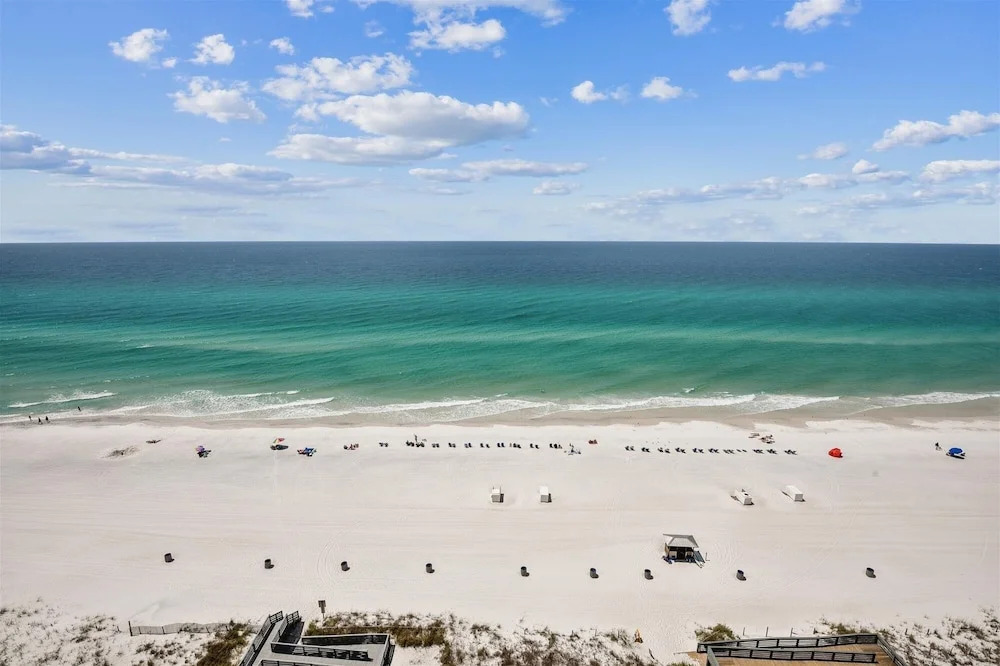 Gulf Crest 2005 - 2 Bedroom W/Fantastic View! Family Friendly! Sleeps 8 Condo by RedAwning