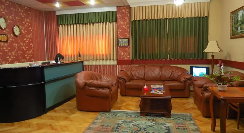 GREEN PARK HOTEl
