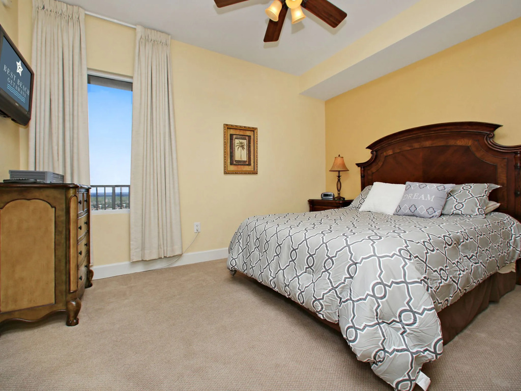 Tidewater 2313 128239 by RedAwning