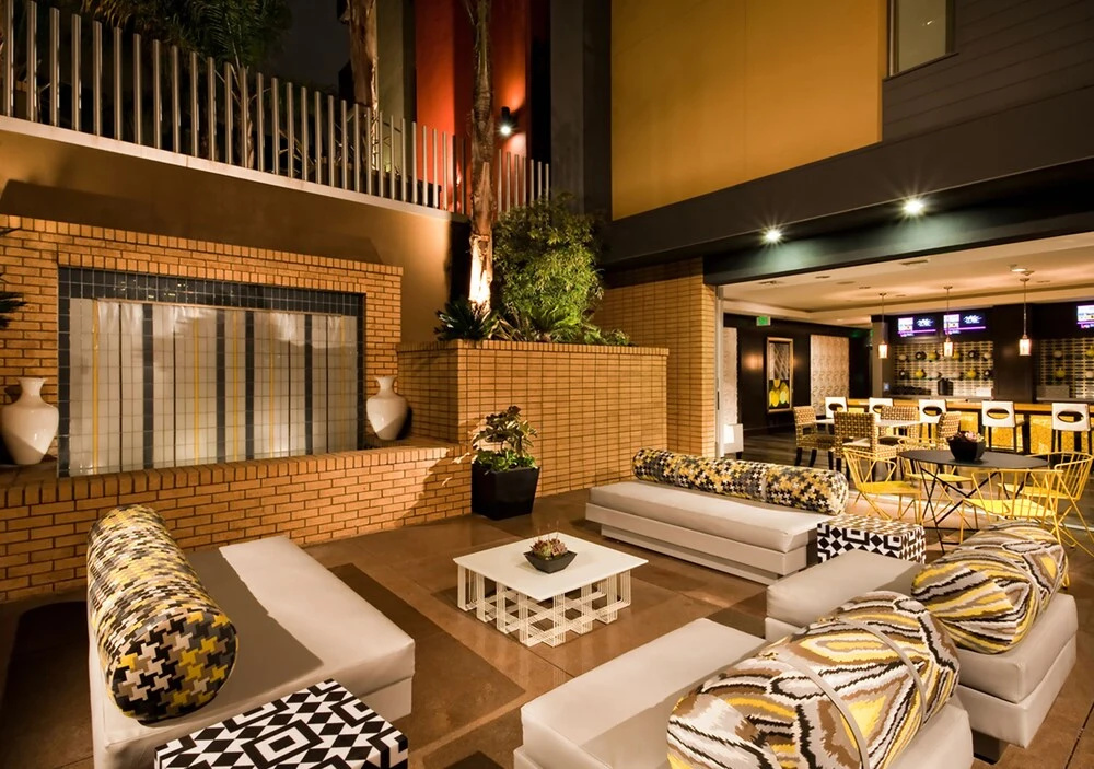 Hollywood Walk of Fame Apartments