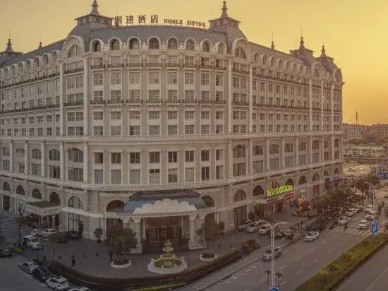 Noble Hotel
