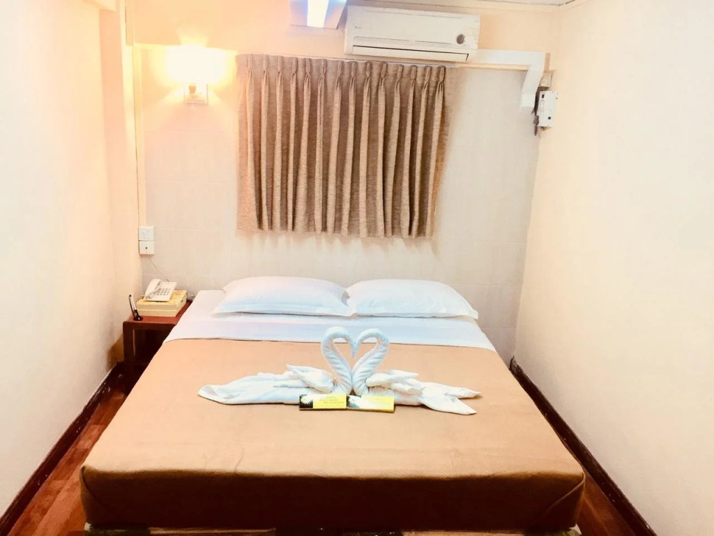 Sunflower Hotel