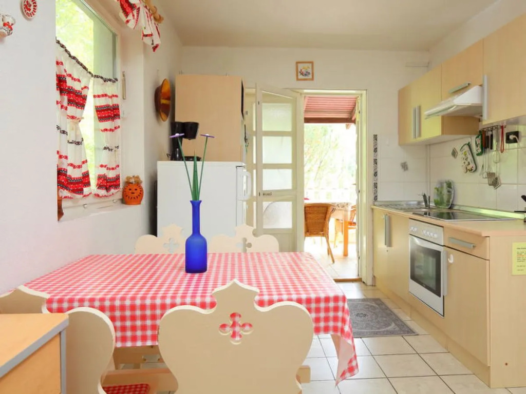 Holiday Home Violetta by Interhome