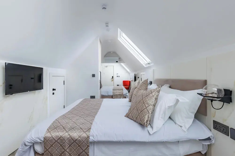 Rosemay Boutique Hotel Near Heathrow Airport
