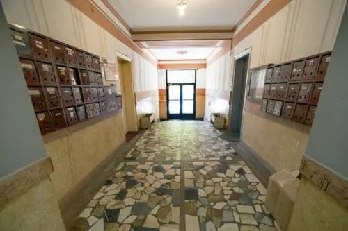 Belle Apartments - Square 8