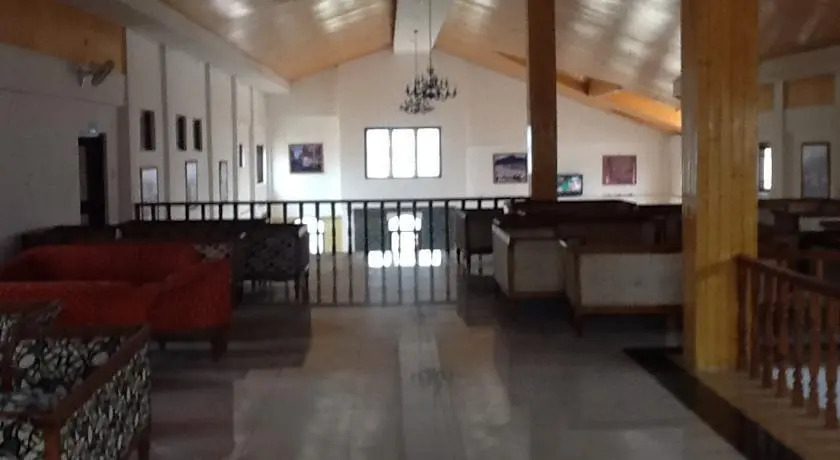 Hotel Pine Spring Srinagar Nowgam
