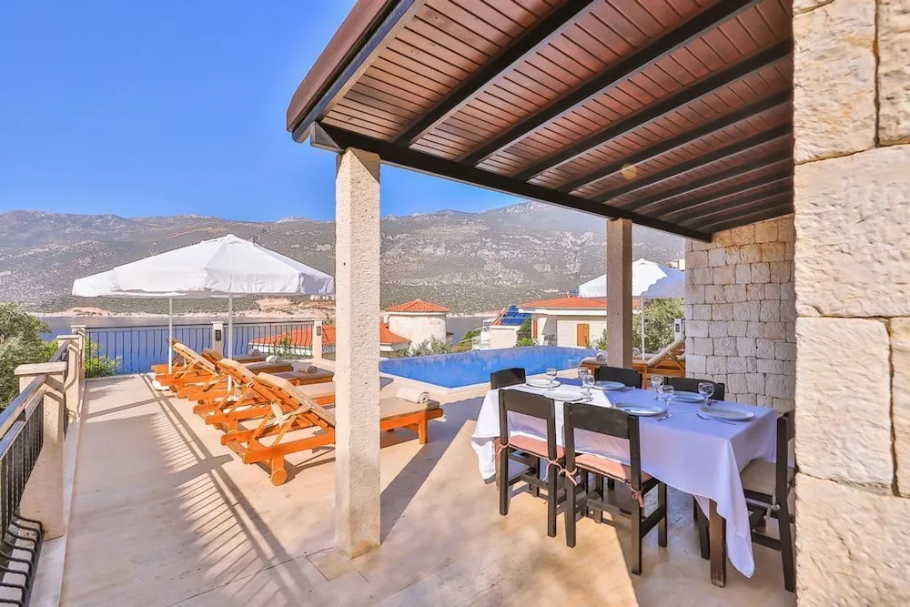 Villa Basil
