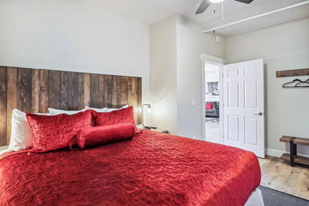 Mountain-view Deck: Stylish Virginia City Apt!