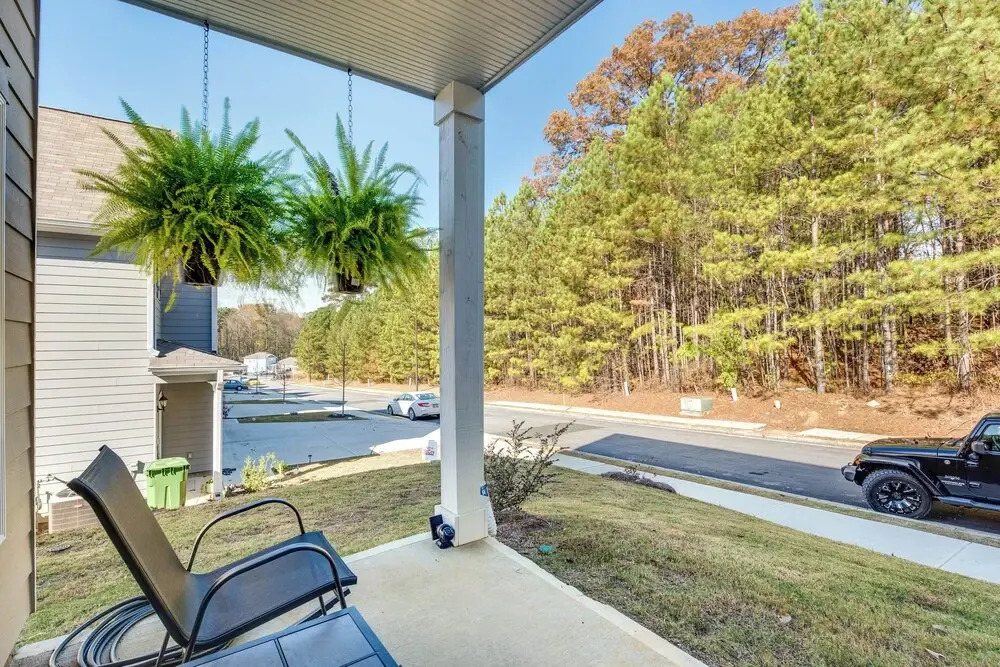 World Cup ATL Home Base w/ Patio in Orchard Knob!