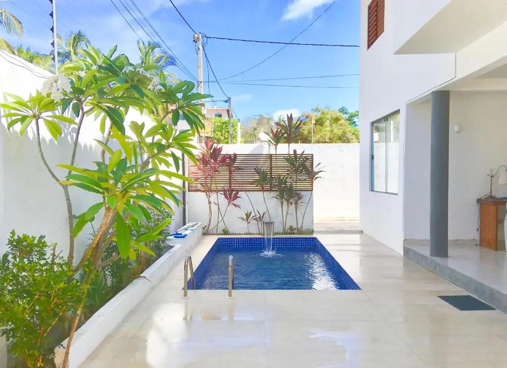 Blanc Residence
