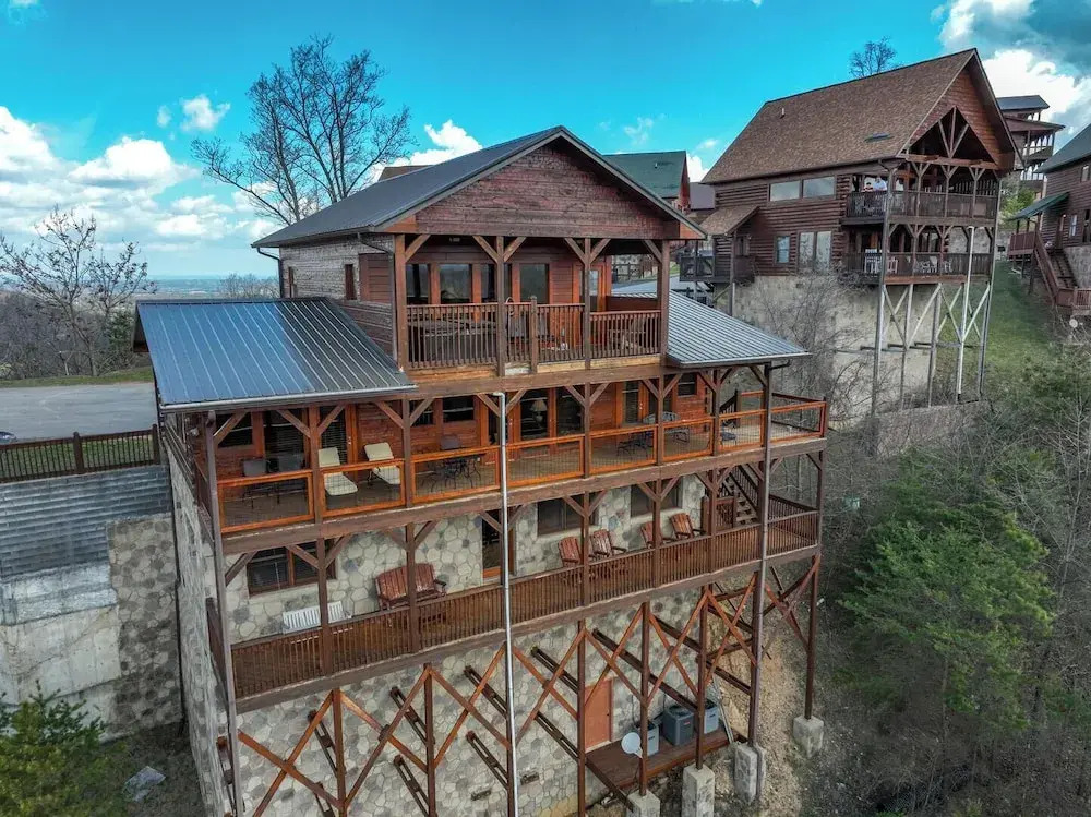 Lookout Lodge