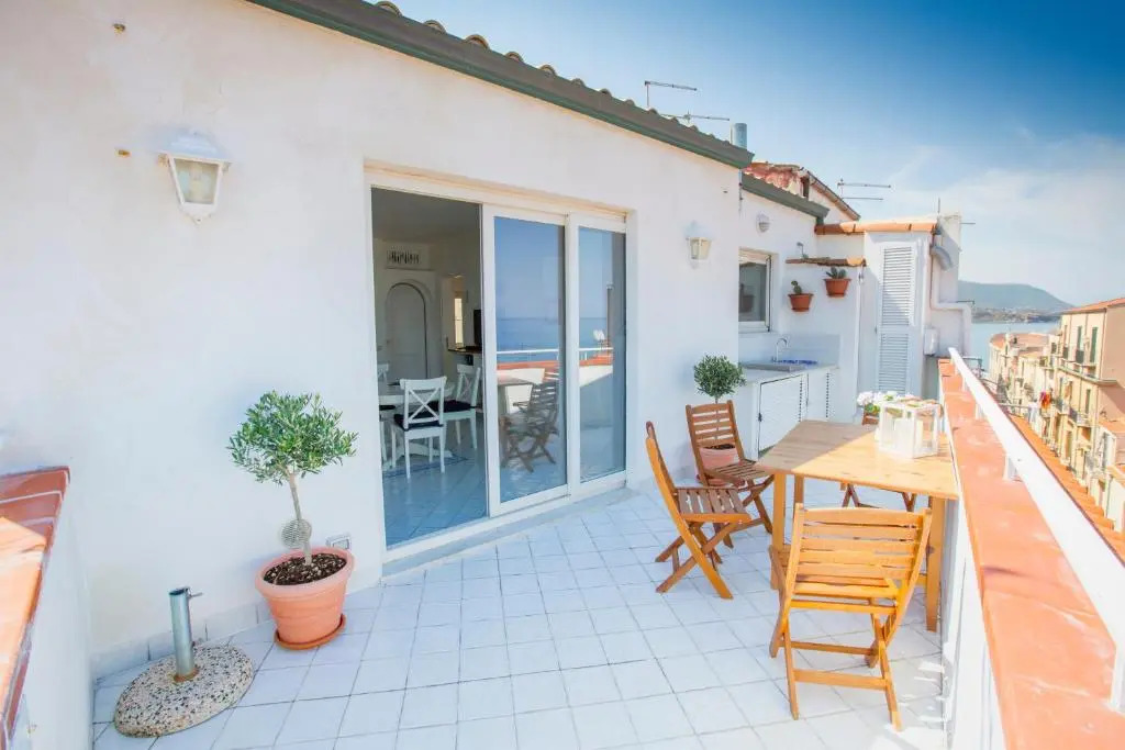 Azzurro B&B