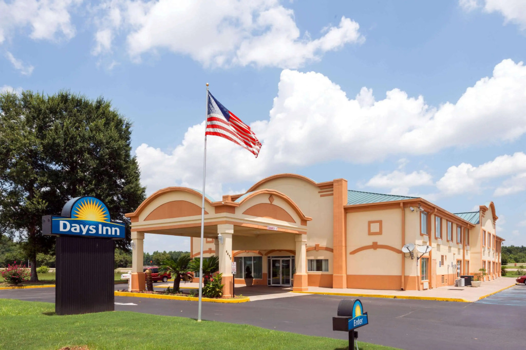 Days Inn by Wyndham Coliseum Montgomery AL