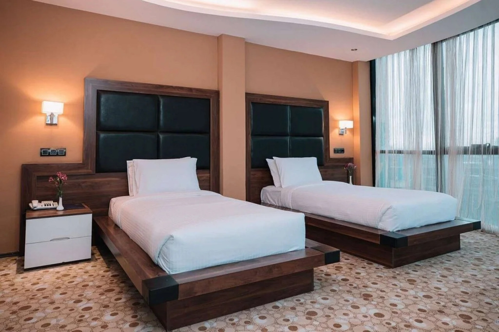 Diamond Hotel
