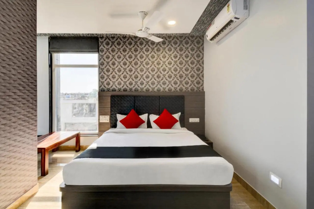 Hotel Grand Anshul