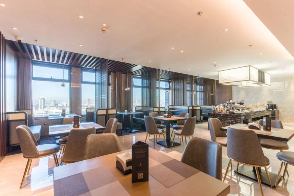 Rezen Dong Hotel (Changchun International Convention and Exhibition Center)