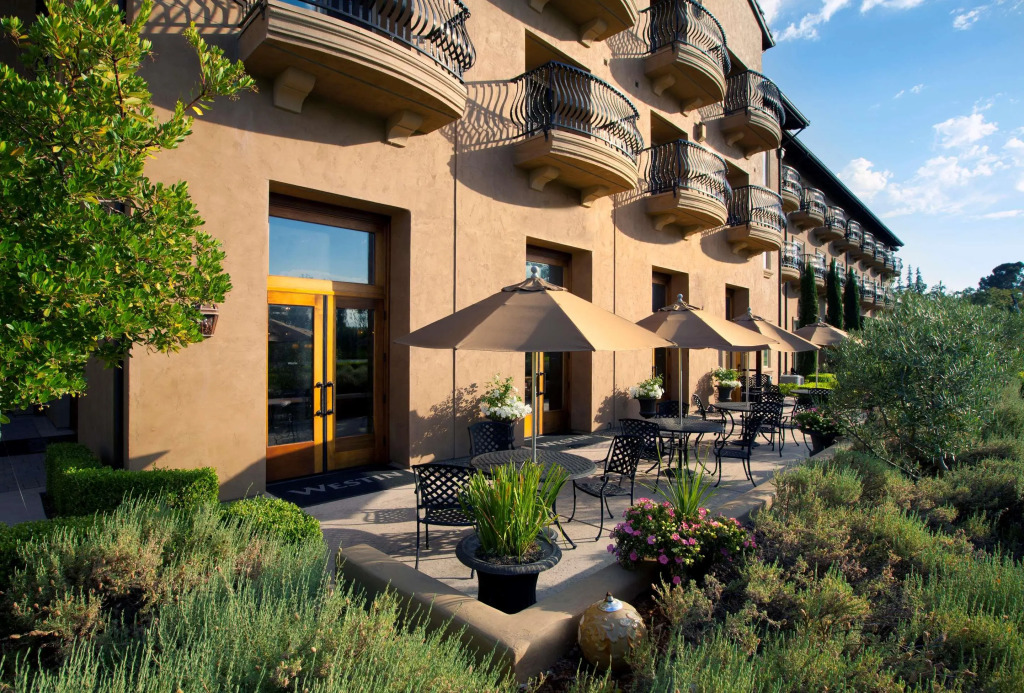 Le Rivage Hotel