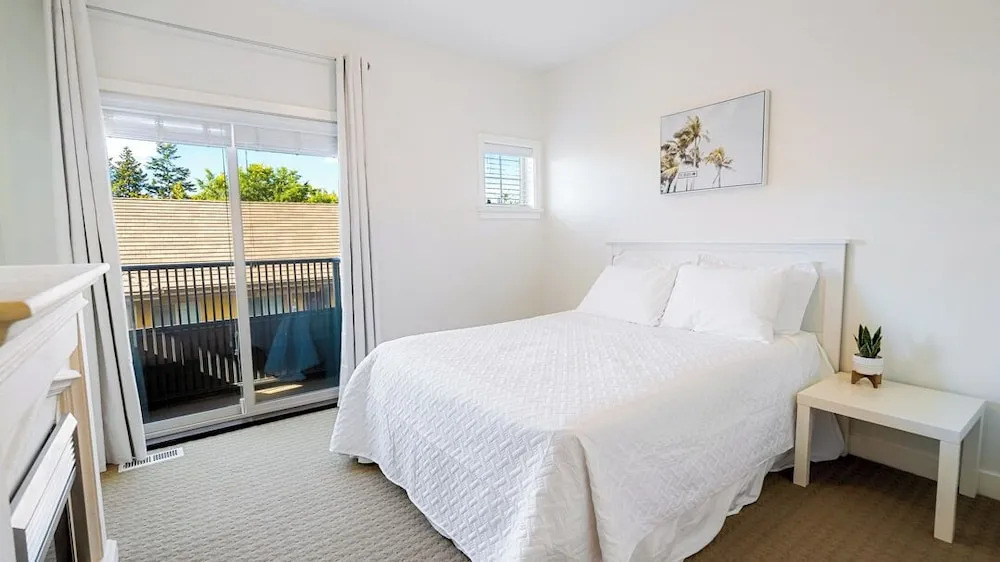 The Beach House at Barona Beach 4301