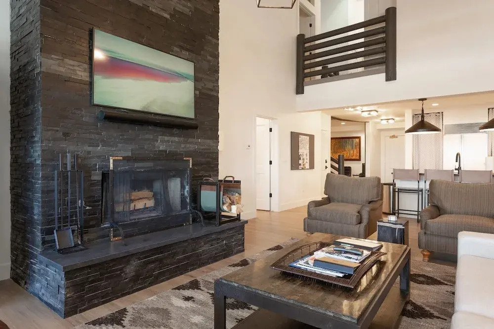 Trail's End Lodge at Deer Valley Resort - Three Bedroom Residence with Den and Spa #303 3 Condo