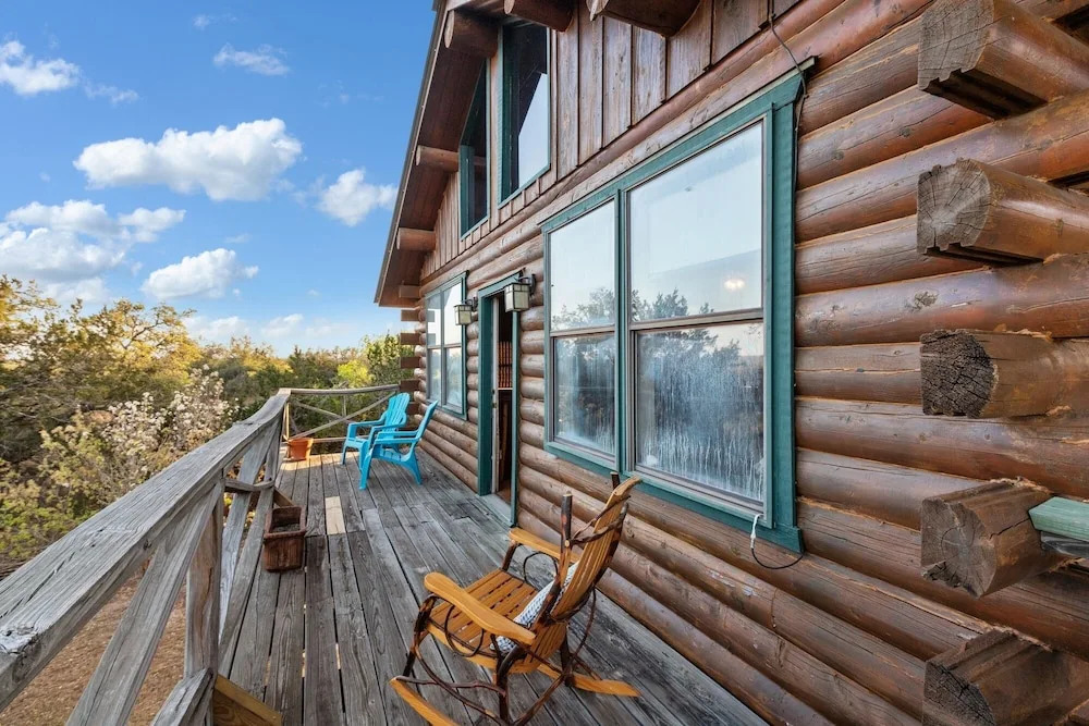 Mighty Oak Log Cabin 2 Bedroom Cabin by RedAwning