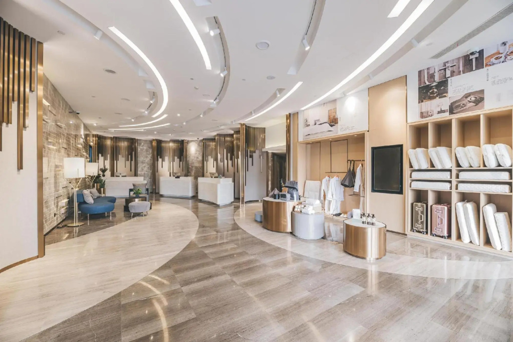 Elong Hotel Shanghai Pudong Jinqiao LaLaport。