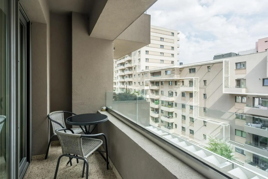 Zen Studio - 1R peaceful apartment in Central Stefan cel Mare
