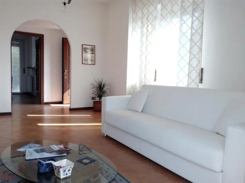 Como Ricky Apartment