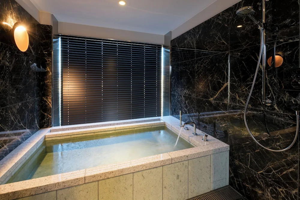 ReLabo -Medical Spa & Stay