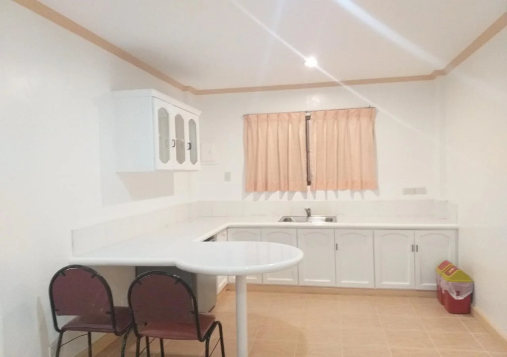 Linmarr Davao Hotels and Apartelles