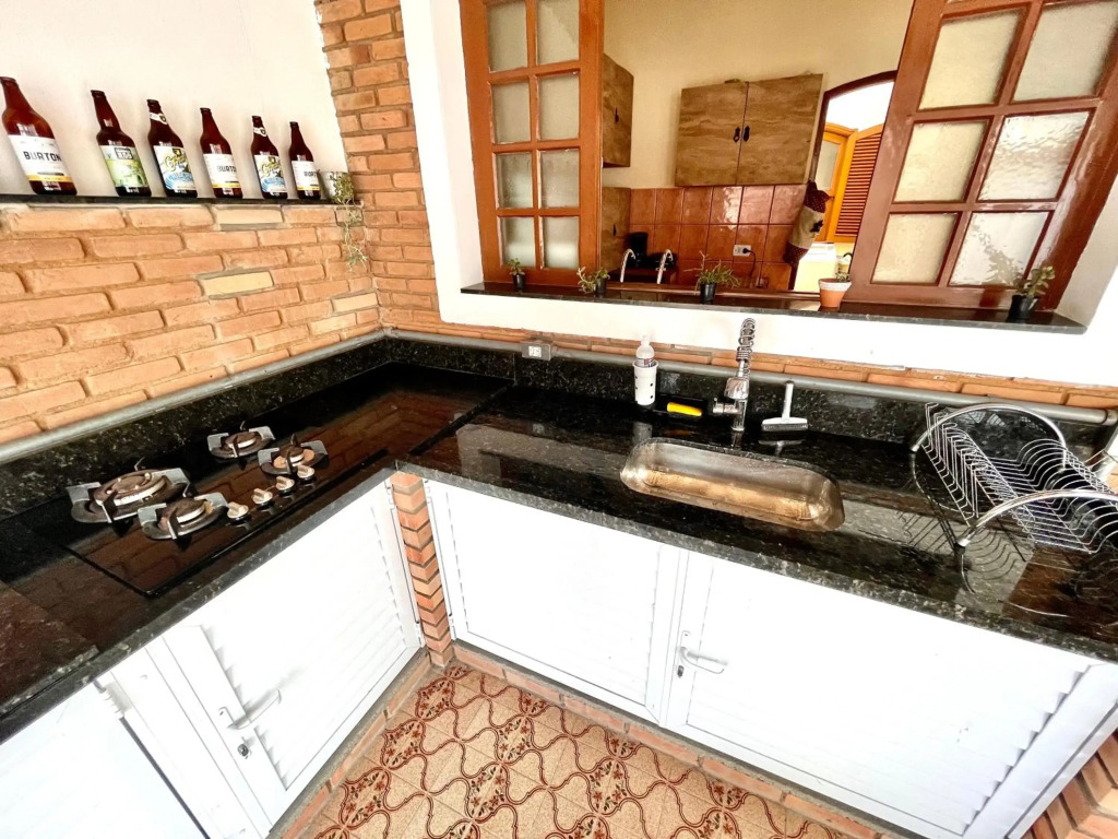 Casa Aconchegante a 200m da Praia da Maranduba