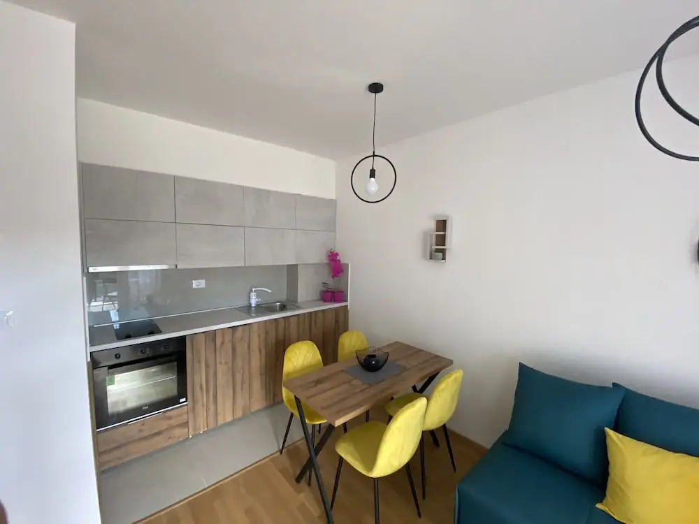 One bedroom apartment SUNRISE