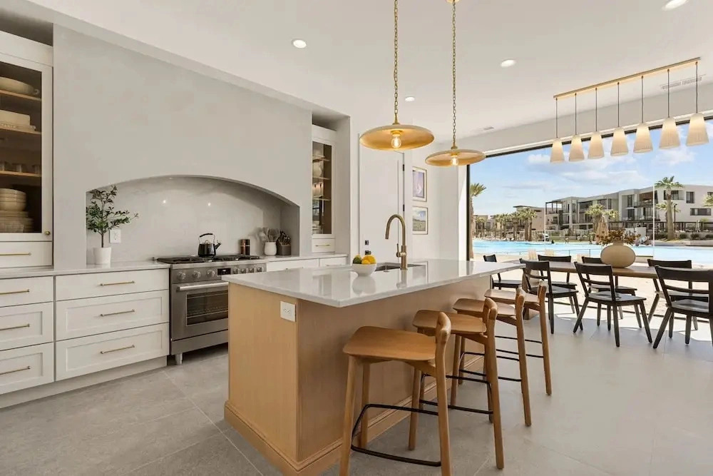 Barefoot Beach House A + B 6 Bedroom Home