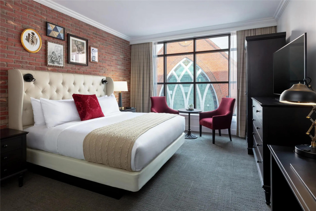 Foundry Hotel Asheville, Curio Collection By Hilton
