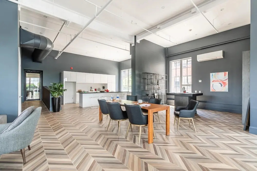Amazing 1Br Loft Apartment Free Parking Gym 2
